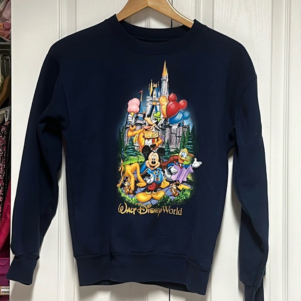 Walt Disney World Pull-up Sweater Size L